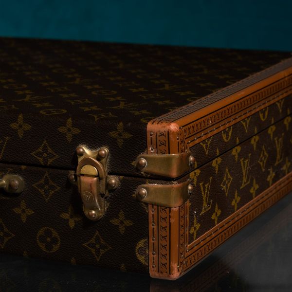 Louis Vuitton Valigetta modello President  - Asta Luxury Vintage e Penne da Collezione - Associazione Nazionale - Case d'Asta italiane