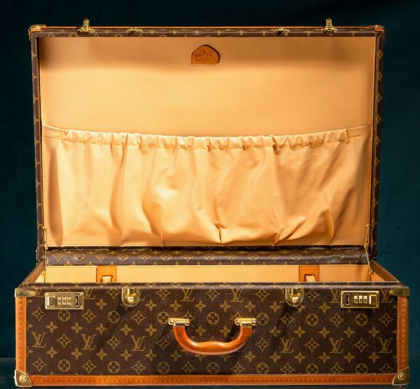 Louis Vuitton valigia modello Alzer  - Asta Luxury Vintage e Penne da Collezione - Associazione Nazionale - Case d'Asta italiane