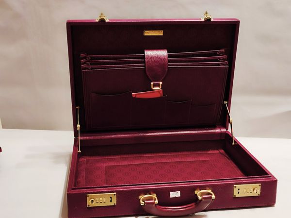 Cartier Valigetta 24 h  - Asta Luxury Vintage e Penne da Collezione - Associazione Nazionale - Case d'Asta italiane