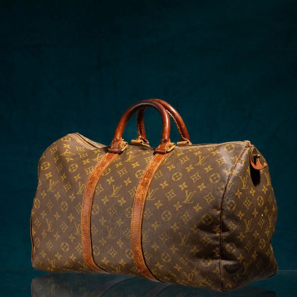 Louis Vuitton Keepal  - Asta Luxury Vintage e Penne da Collezione - Associazione Nazionale - Case d'Asta italiane