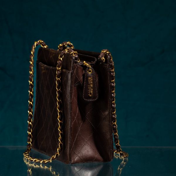Chanel Borsa a mano  - Asta Luxury Vintage e Penne da Collezione - Associazione Nazionale - Case d'Asta italiane