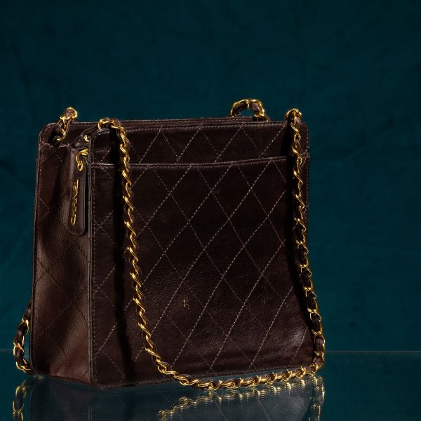 Chanel Borsa a mano  - Asta Luxury Vintage e Penne da Collezione - Associazione Nazionale - Case d'Asta italiane