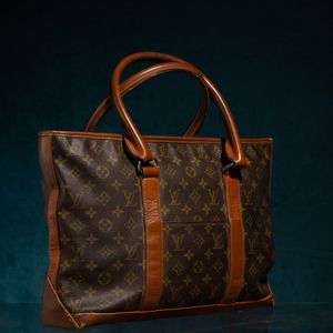 Louis Vuitton Sac Week end  - Asta Luxury Vintage e Penne da Collezione - Associazione Nazionale - Case d'Asta italiane
