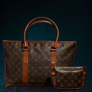 Louis Vuitton Sac Week end  - Asta Luxury Vintage e Penne da Collezione - Associazione Nazionale - Case d'Asta italiane