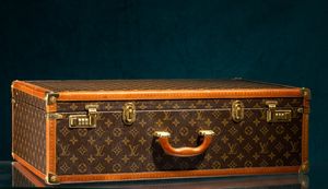 Louis Vuitton valigia modello Alzer  - Asta Luxury Vintage e Penne da Collezione - Associazione Nazionale - Case d'Asta italiane