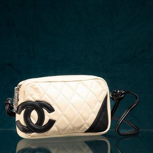 Chanel Pochette Cambon Ligne  - Asta Luxury Vintage e Penne da Collezione - Associazione Nazionale - Case d'Asta italiane