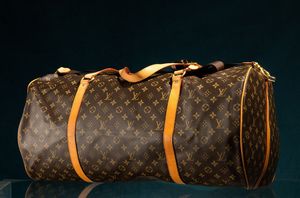 Louis Vuitton Borsone Keepal con tracolla  - Asta Luxury Vintage e Penne da Collezione - Associazione Nazionale - Case d'Asta italiane