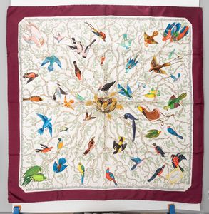 Gucci - lotto di  3 Foulard  - Asta Luxury Vintage e Penne da Collezione - Associazione Nazionale - Case d'Asta italiane