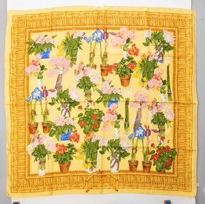 Gucci - lotto di  3 Foulard  - Asta Luxury Vintage e Penne da Collezione - Associazione Nazionale - Case d'Asta italiane