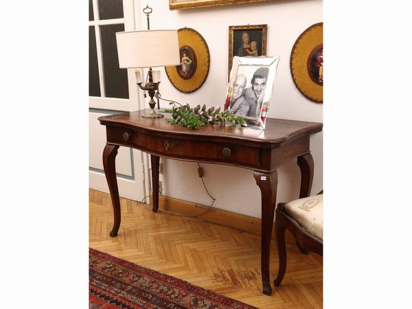 Tavolo a muro in noce  - Asta Una casa al Ponte Vecchio - Associazione Nazionale - Case d'Asta italiane