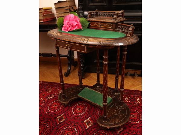 Scrittoio da signora in legno tenero  - Asta Una casa al Ponte Vecchio - Associazione Nazionale - Case d'Asta italiane