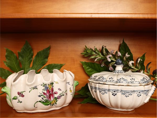 Lotto di maioliche  - Asta Una casa al Ponte Vecchio - Associazione Nazionale - Case d'Asta italiane