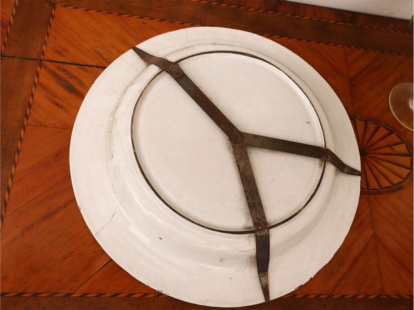 Piatto da parata in maiolica  - Asta Una casa al Ponte Vecchio - Associazione Nazionale - Case d'Asta italiane