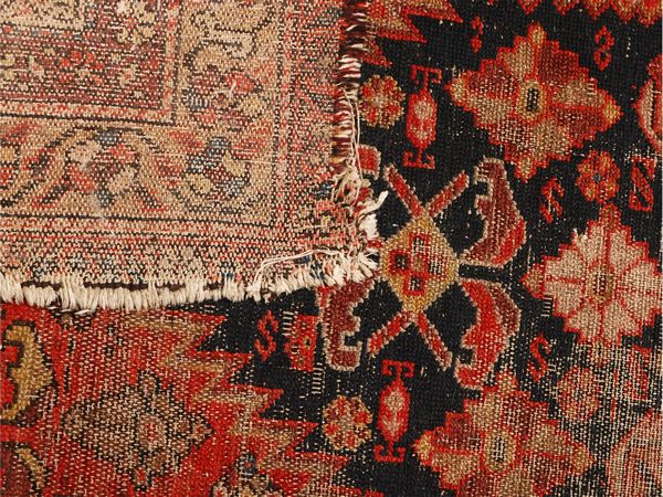 Galleria caucasica di vecchia manifattura  - Asta Una casa al Ponte Vecchio - Associazione Nazionale - Case d'Asta italiane