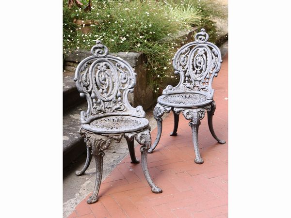 Serie di tre sedie da giardino in ghisa  - Asta Una casa al Ponte Vecchio - Associazione Nazionale - Case d'Asta italiane