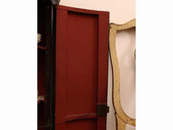 Angoliera in legno ebanizzato e laccato a chinoiserie  - Asta Una casa al Ponte Vecchio - Associazione Nazionale - Case d'Asta italiane