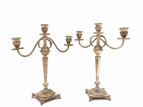 Coppia di candelabri in argento  - Asta Una casa al Ponte Vecchio - Associazione Nazionale - Case d'Asta italiane