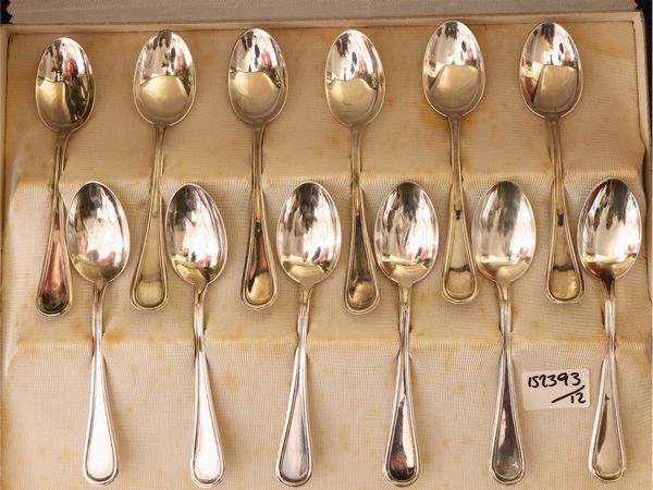 Serie di dodici cucchiani da caff in argento  - Asta Una casa al Ponte Vecchio - Associazione Nazionale - Case d'Asta italiane