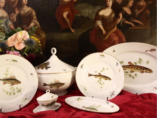 Servizio di piatti da pesce in porcellana, Ginori  - Asta Una casa al Ponte Vecchio - Associazione Nazionale - Case d'Asta italiane