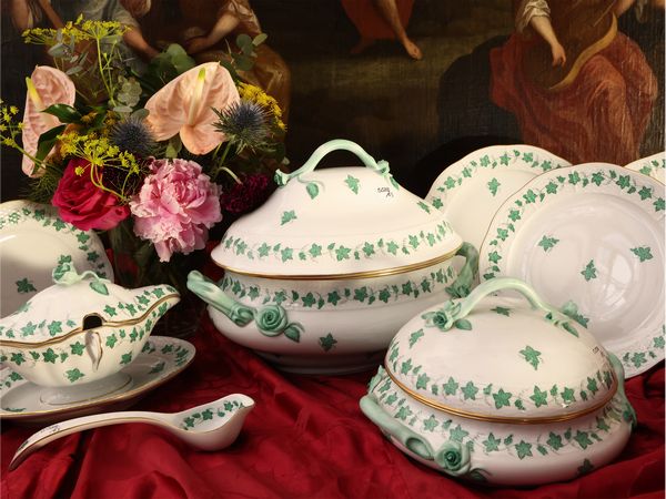 Servizio di piatti in porcellana, Herend  - Asta Una casa al Ponte Vecchio - Associazione Nazionale - Case d'Asta italiane