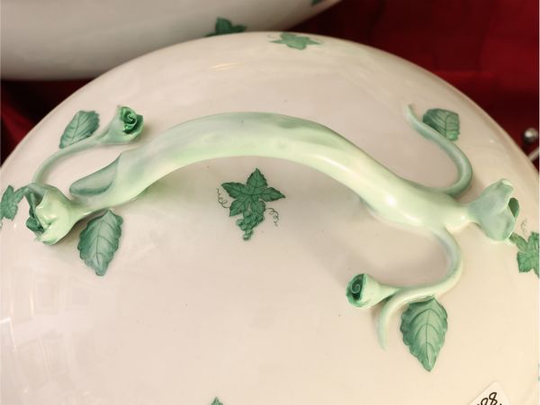 Servizio di piatti in porcellana, Herend  - Asta Una casa al Ponte Vecchio - Associazione Nazionale - Case d'Asta italiane