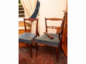 Coppia di poltroncine con coppia di sedie en pendant in satinwood  - Asta Una casa al Ponte Vecchio - Associazione Nazionale - Case d'Asta italiane