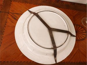 Piatto da parata in maiolica  - Asta Una casa al Ponte Vecchio - Associazione Nazionale - Case d'Asta italiane