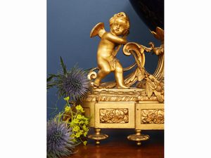 Orologio da tavolo in bronzo dorato e porcellana blu  - Asta Una casa al Ponte Vecchio - Associazione Nazionale - Case d'Asta italiane