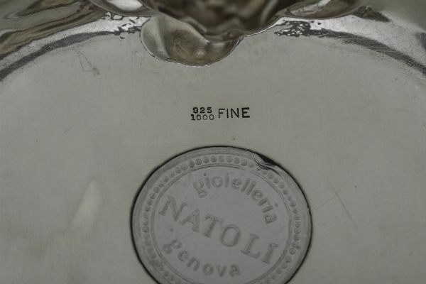 Insieme di centrotavola e ciotole. Differenti manifatture italiane ed estere del XX secolo  - Asta Dimore italiane - Associazione Nazionale - Case d'Asta italiane