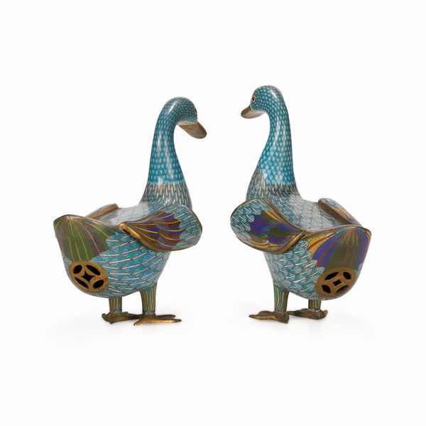 Coppia di papere a smalti cloisonn, Cina, Dinastia Qing, XIX secolo  - Asta Dimore italiane - Associazione Nazionale - Case d'Asta italiane