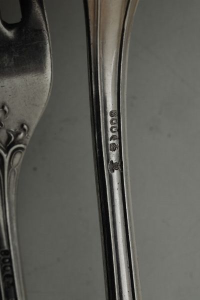 Servizio di posate da dolce. Argenteria tedesca del XX secolo  - Asta Dimore italiane - Associazione Nazionale - Case d'Asta italiane