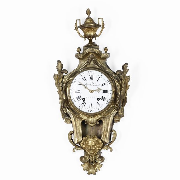 Pendola Cartel da parete in bronzo dorato. Francia, Antoine Coliau, fine XVIII secolo  - Asta Dimore italiane - Associazione Nazionale - Case d'Asta italiane