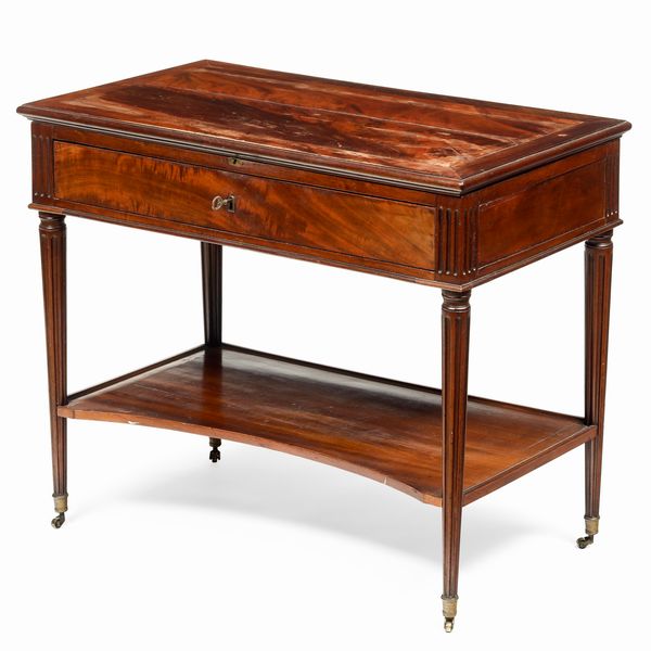 Toelette in noce ad un cassetto. XX secolo  - Asta Dimore italiane - Associazione Nazionale - Case d'Asta italiane