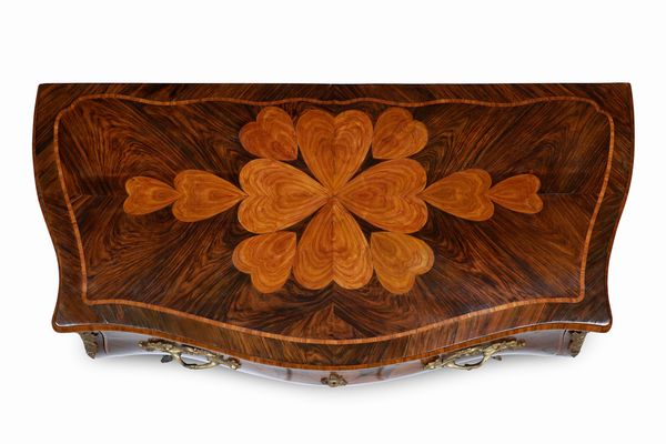Com Luigi XV lastronato in palissandro ed intarsiato in bois de rose, Genova XVIII secolo  - Asta Dimore italiane - Associazione Nazionale - Case d'Asta italiane