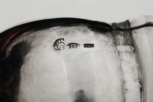 Zuccheriera e ciotola a conchiglia. Argenteria veneta del XX secolo  - Asta Dimore italiane - Associazione Nazionale - Case d'Asta italiane