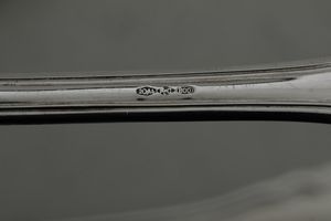 Servizio di posate. Argenteria italiana del XX secolo. Argentiere Ricci & C. Alessandria  - Asta Dimore italiane - Associazione Nazionale - Case d'Asta italiane