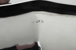 Legumiera. Argenteria milanese del XX secolo. Argentiere Mariano e Pasquale Agliani  - Asta Dimore italiane - Associazione Nazionale - Case d'Asta italiane