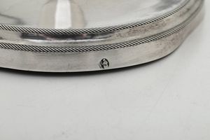 Coppia di candelieri. Milano XVIII secolo. Argentiere Domenico Sala con bottega all'insegna di San Francesco  - Asta Dimore italiane - Associazione Nazionale - Case d'Asta italiane