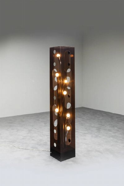 C2 : Lampada da terra  - Asta Asta di Design - Associazione Nazionale - Case d'Asta italiane