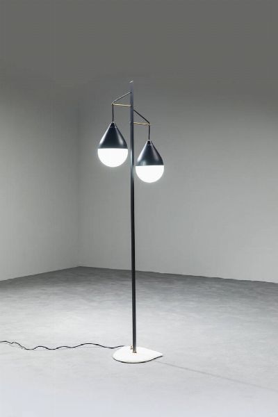 PRODUZIONE ITALIANA : Lampada da terra  - Asta Asta di Design - Associazione Nazionale - Case d'Asta italiane