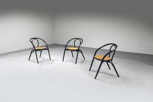 SORI YANAGI - Tre sedie