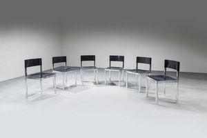GIOVANNI SALVARANI - Sei sedie con struttura in acciaio  seduta e schienale in plastica.  Anni '70 cm 77x43 5x43 5  Difetti
