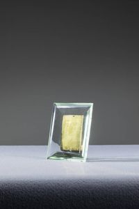 FONTANA ARTE - Portafoto in vetro con supporto in ottone.  Prod. Fontana Arte  anni '50 cm 16x12 5