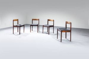 DINO CAVALLI - Quattro sedie con struttura in legno  seduta imbottita rivestita in pelle. Prod. Tredici anni '60 cm 77x46x47