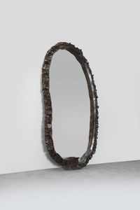 PRODUZIONE ITALIANA - Grande specchiera con bordo in ferro lavorato. Anni '70 cm 223x118