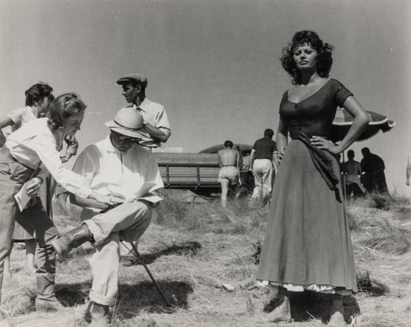 FEDERICO PATELLANI : Sophia Loren sul set del film Orgoglio e Passione  - Asta Fotografia - Associazione Nazionale - Case d'Asta italiane