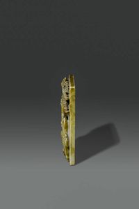 PLACCA : Placca scolpita in saponaria con figura di Shoulao entro paesaggio  Cina  dinastia Qing  epoca Jiaqing (1796-1820) cm 21x16  - Asta Asta di Arte Orientale - Associazione Nazionale - Case d'Asta italiane