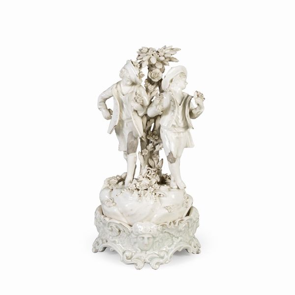 Gruppo in porcellana bianca  - Asta Dipinti Antichi, Arredi, Sculture e Oggetti d'Arte - Associazione Nazionale - Case d'Asta italiane
