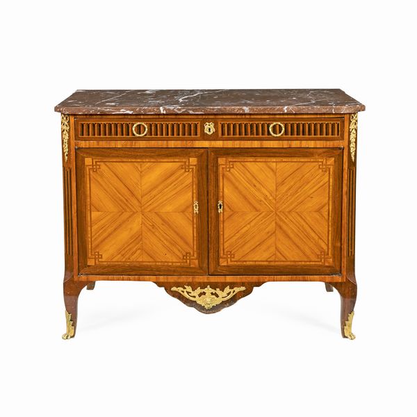 Mobile credenza in legni vari  - Asta Dipinti Antichi, Arredi, Sculture e Oggetti d'Arte - Associazione Nazionale - Case d'Asta italiane