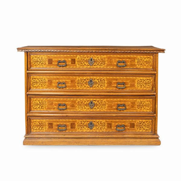 Cassettone in legno  - Asta Dipinti Antichi, Arredi, Sculture e Oggetti d'Arte - Associazione Nazionale - Case d'Asta italiane